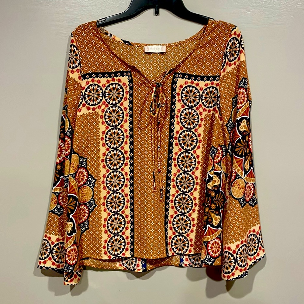 Altar’d State blouse